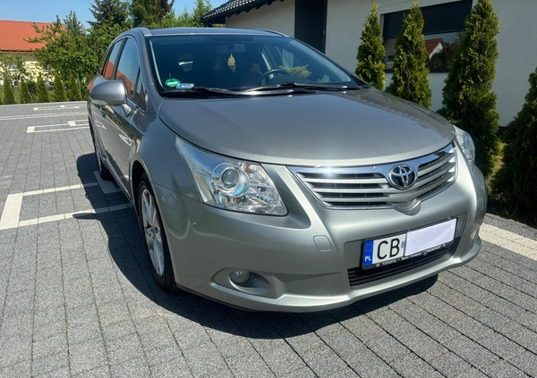 Toyota Avensis cena 28700 przebieg: 197420, rok produkcji 2011 z Bydgoszcz małe 497